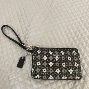 Wristlet